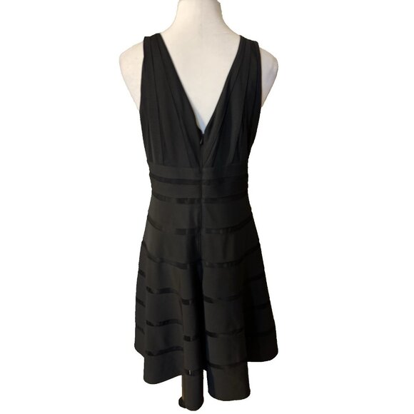 WHBM Dress 14 Black A Line V Front Back Sleeveless Stretch Mesh Trim - Picture 7 of 15